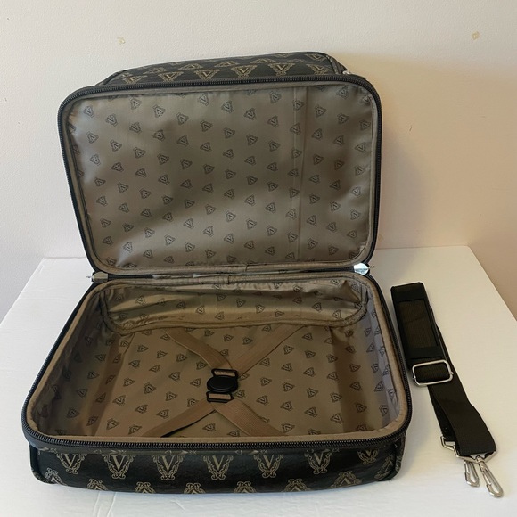 The Venetian Macao Travel Bag - Picture 6 of 8